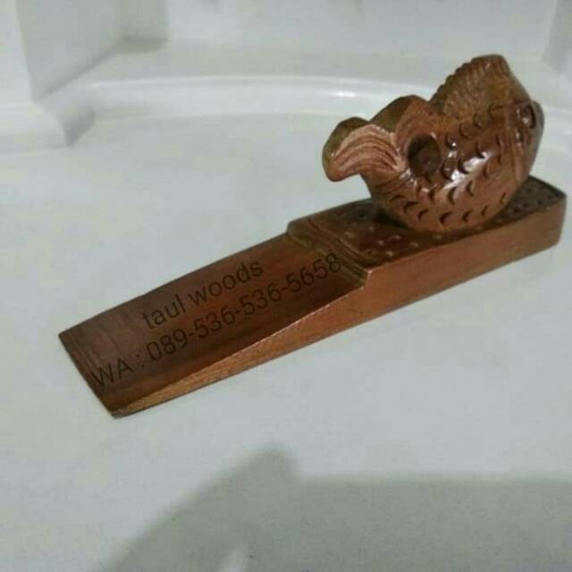 Ganjal pintu kayu jati aneka bentuk karakter binatang