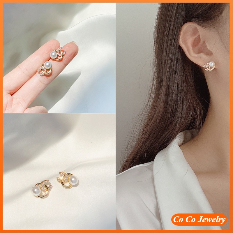 Anting Tusuk Sterling Silver 925 Desain Geometri Hias Mutiara Gaya Simple / Korea Untuk Wanita