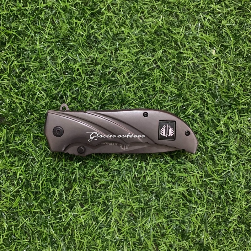 pisau lipat 747 strider