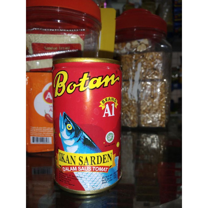 

Botan sarden dalam saus tomat kaleng 155g