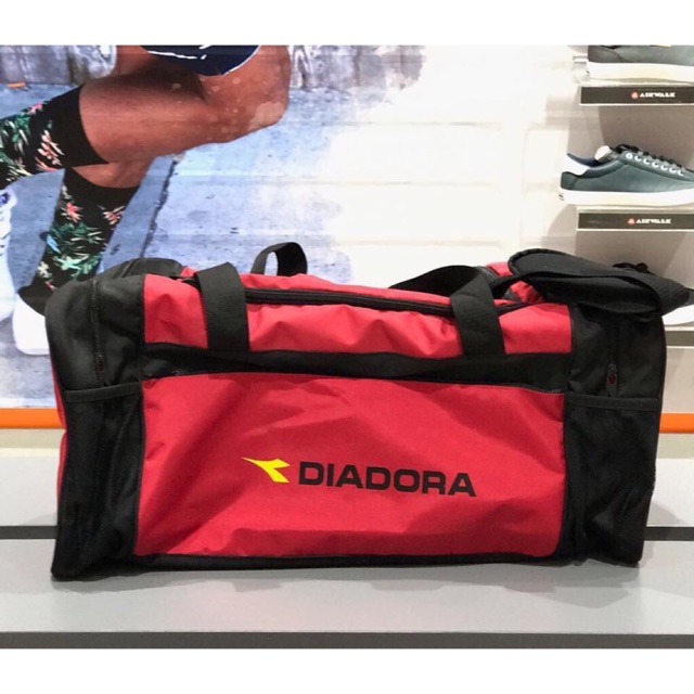 DIADORA travel/ sport/ gym/ fitnes bag original