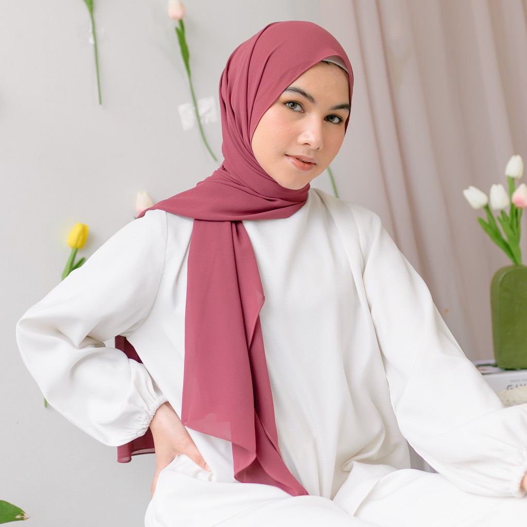 Lozy Hijab - Bawal Shawl ( Pashmina Ceruty Babydoll )-Dark Pink Plum