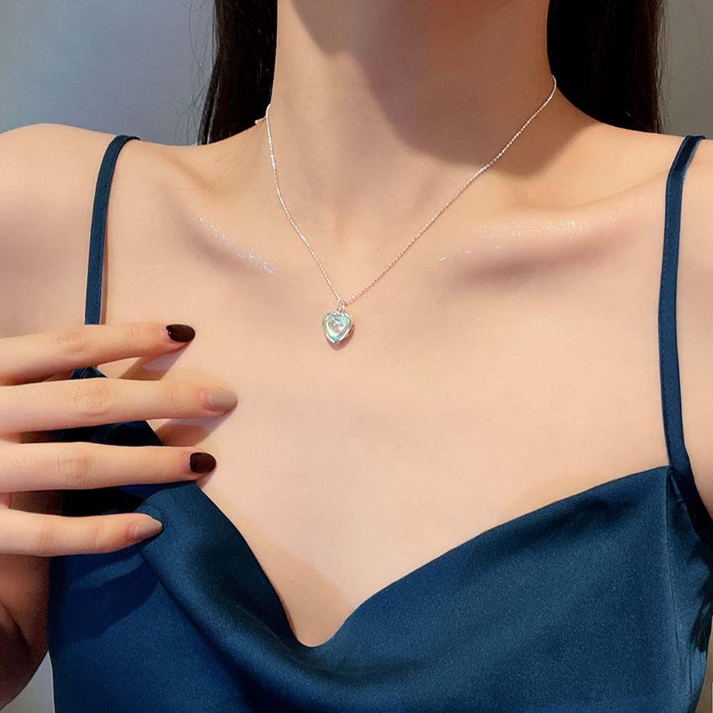 Mxbeauty Kalung Wanita Keren Teman Manis Hadiah Manik Rantai Warna Cahaya Bahan Titanium Steel Hip Hop Gaya Korea Necklace