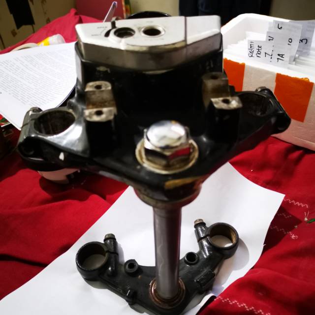 T shock set t atas bawah tiger revo ori copotan motor segitiga pengaman kontak kunci kones  skok