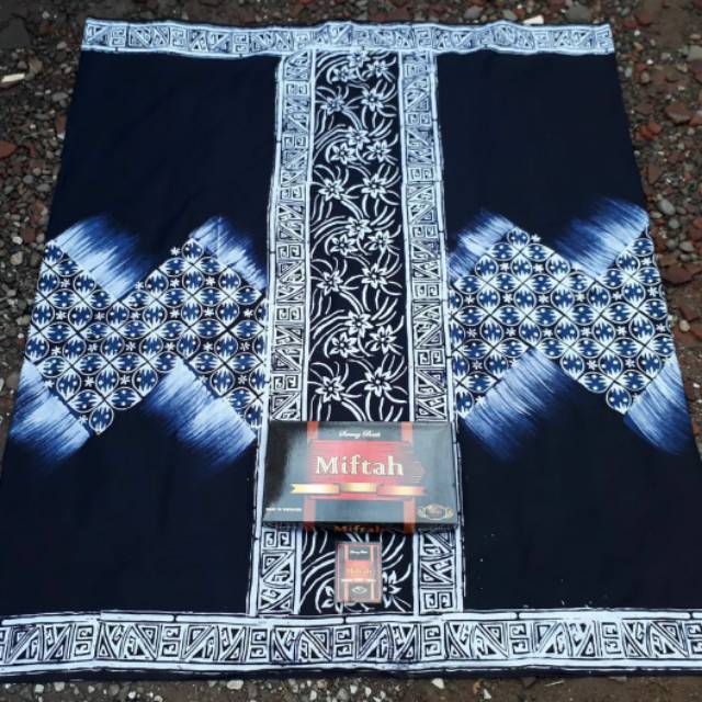SARUNG BATIK MIFTAH PEKALONGAN SARUNG BATIK MAHDA SARUNG AZ ZAHIR SARUNG SYUBANUL