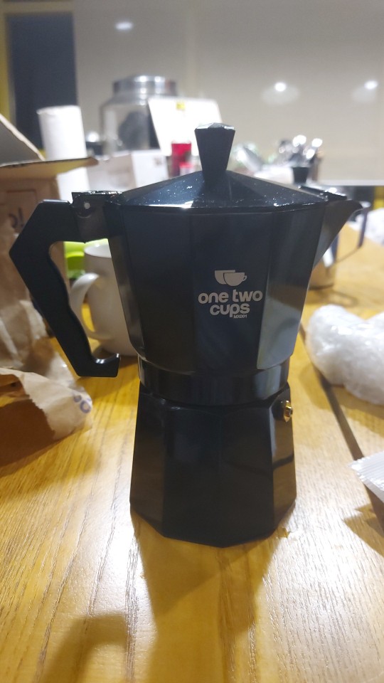 Onetwocups Espresso Coffee Maker Moka Pot Teko Stovetop Filter Mx001 [hitam] [300ml]
