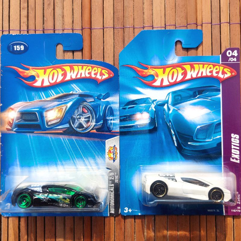HOTWHEELS ZOTIC 2004 HITAM 2008 PUTIH - SPORT CAR