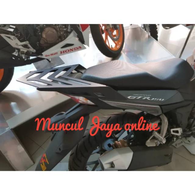Aksesoris Honda GTR 150 R Tempat Pembawa Barang