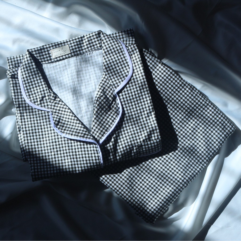 Brussels SET Piyama Katun Jepang Motif Kotak Kotak Hitam Jumbo (Idol Korea Inspired)