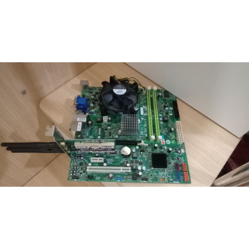 Motherboard G41 LGA 775 + prosesor Q6600 2.40 Ghz + hsf cooler + WiFi card