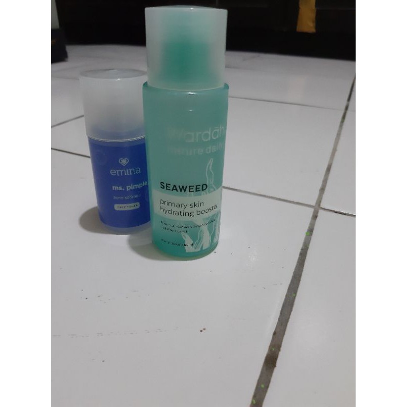 Toner essence (Emina ms.pimple dan Wardah Seaweed primary hydrating skin booster)