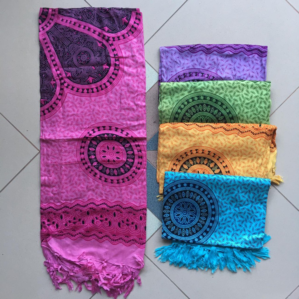 pakaian wanita kamen sarung kain pantai motif bola mandala oleh oleh khas bali souvenir bali grosir