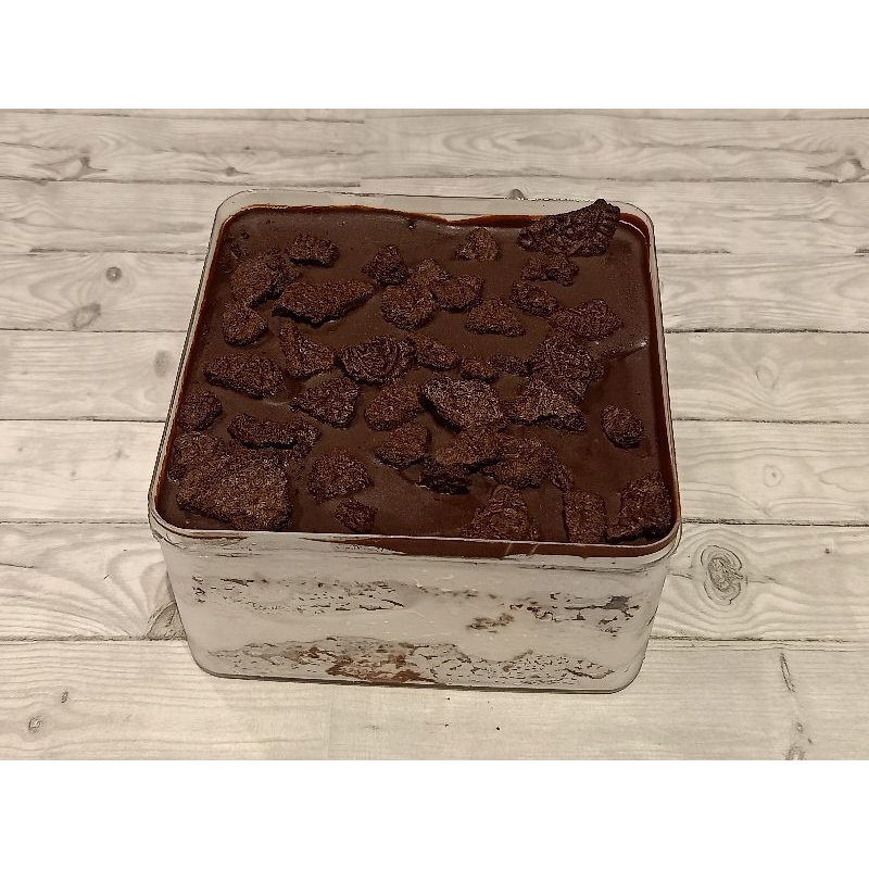 

BROWNIES COKLAT TOPING OREO