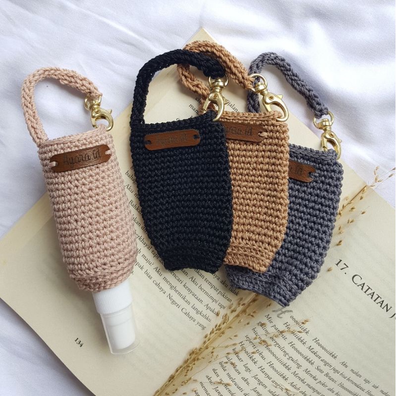 Hand Sanitizer Holder Rajut