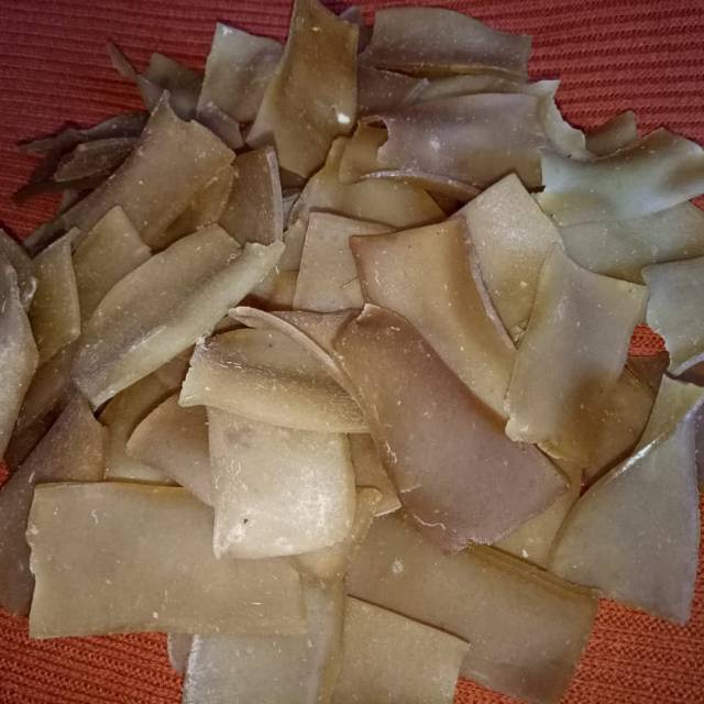 

Kerupuk bawang mentah khas Jawa 1/2 kg