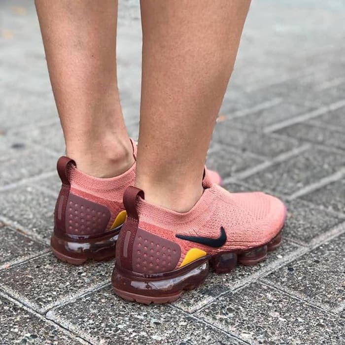 nike air vapormax flyknit moc 2 terra blush