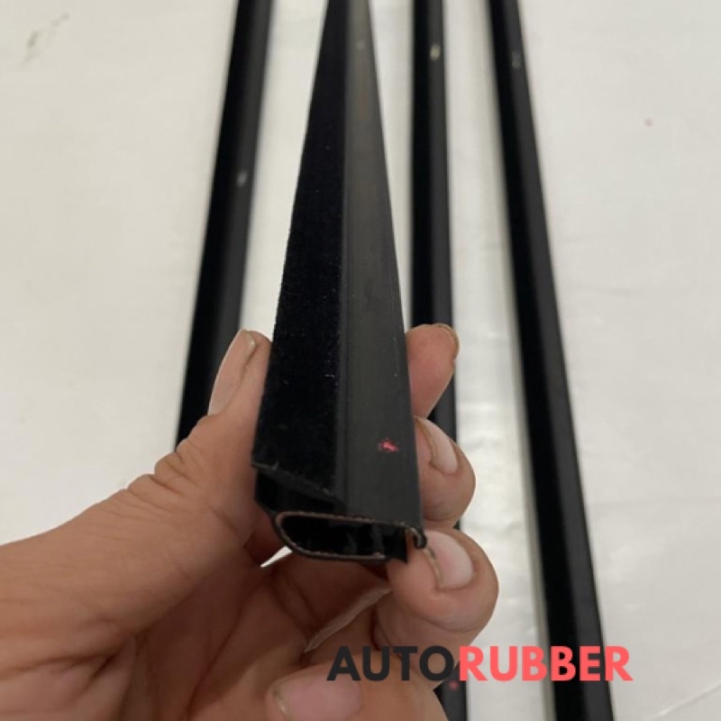 Karet Pelipit List Kaca Luar Weather Strip Honda Jazz Ge8 Rs Set