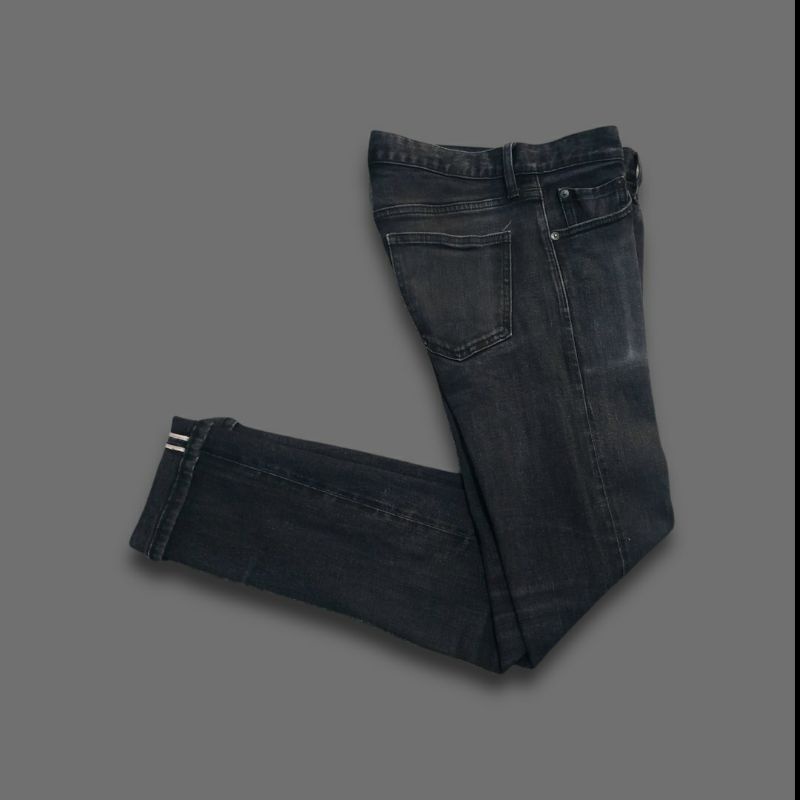 UNIQLO SELVEDGE SECOND ORIGINAL BRANDED NOT NUDIE JEANS