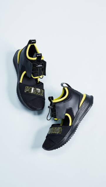 fenty black shoes