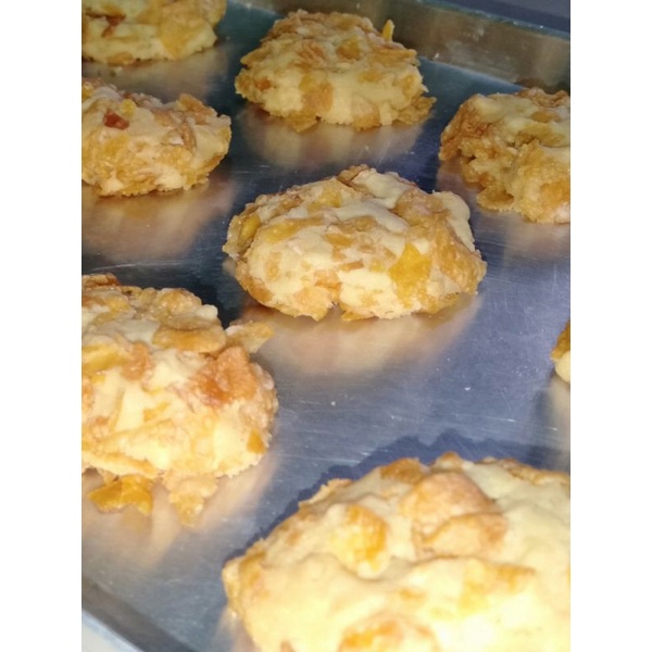 

Cornflakes cheese cookies