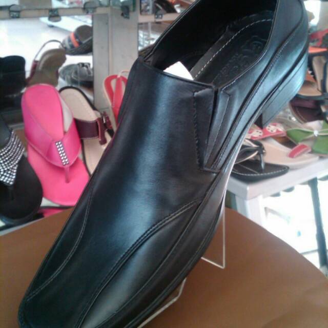 Sepatu formal pria asli garut