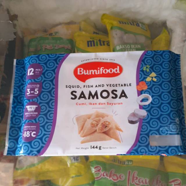 

Samosa Cumi,ikan dan sayuran isi 12 pcs