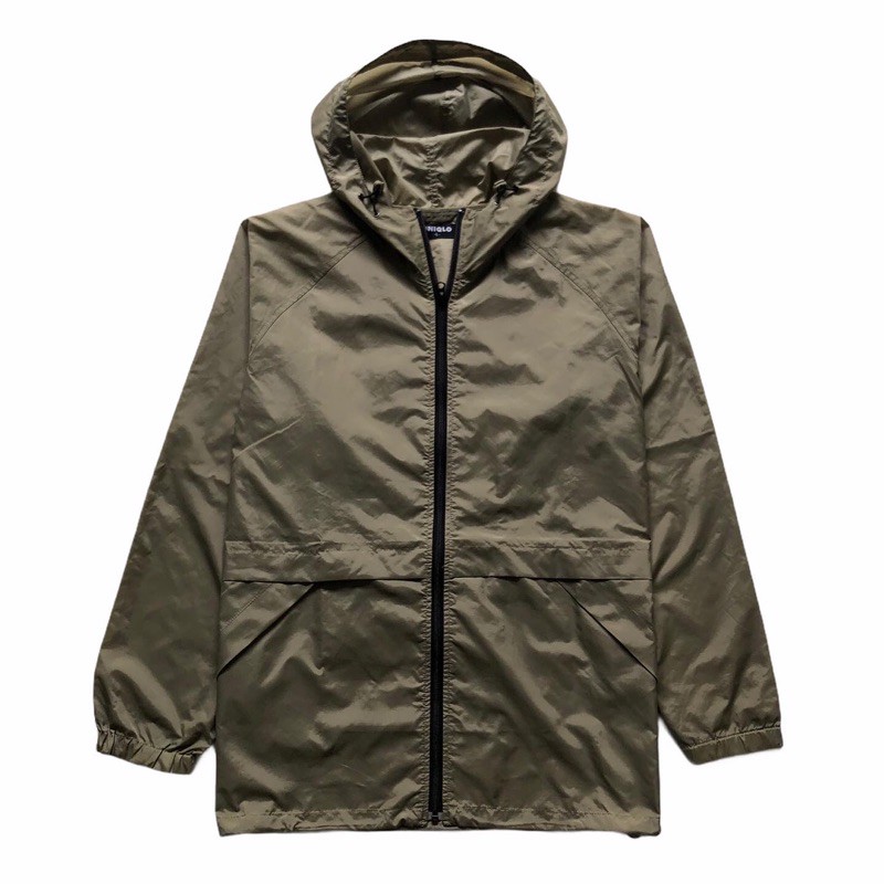 uniqlo packable jacket