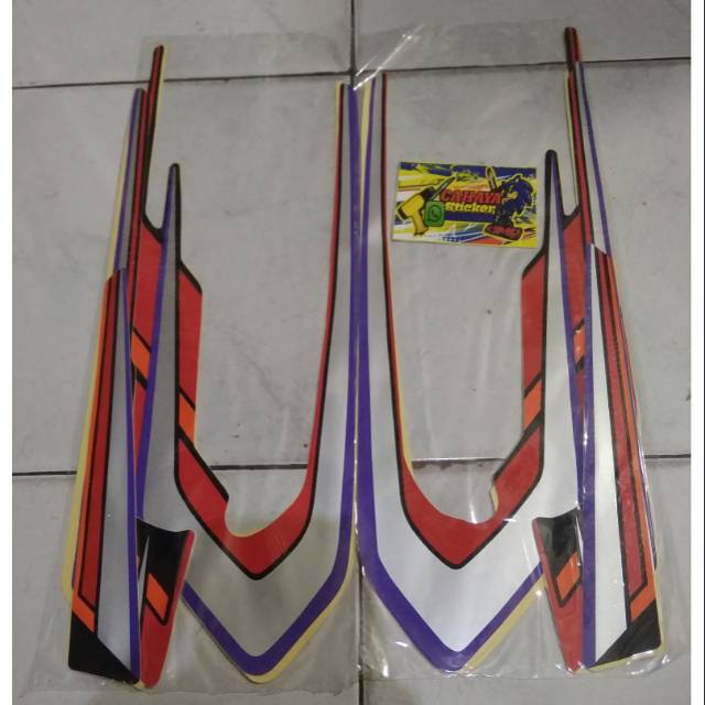 Striping Lis Sticker Rx Spesial / Rx S Standar Tahun 1994 Warna Merah Silver