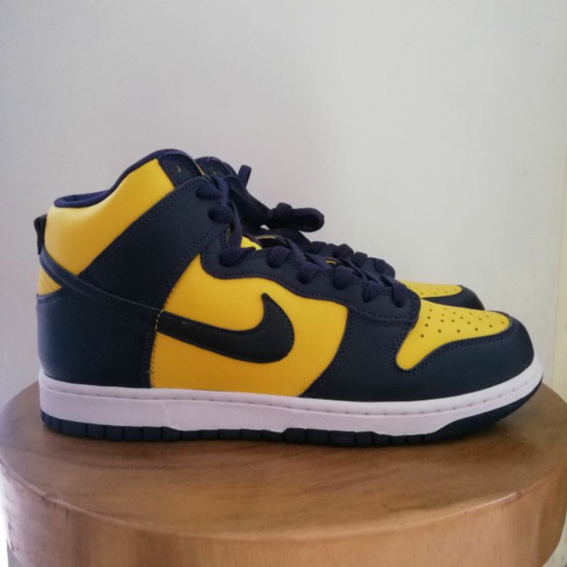 Nike Dunk High Michigan