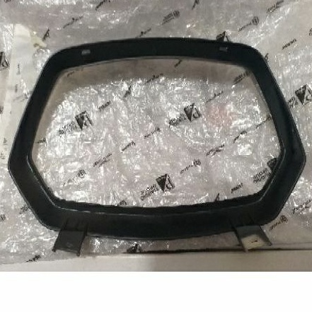 List / Ring Lampu Utama Depan Vespa Sprint Matic ( Black )
