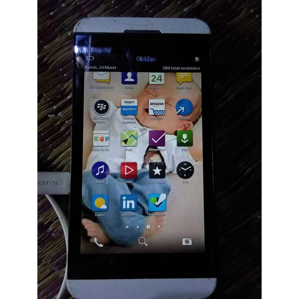 hp-android blackberry z10 lcd tc mulus normal mesin ok