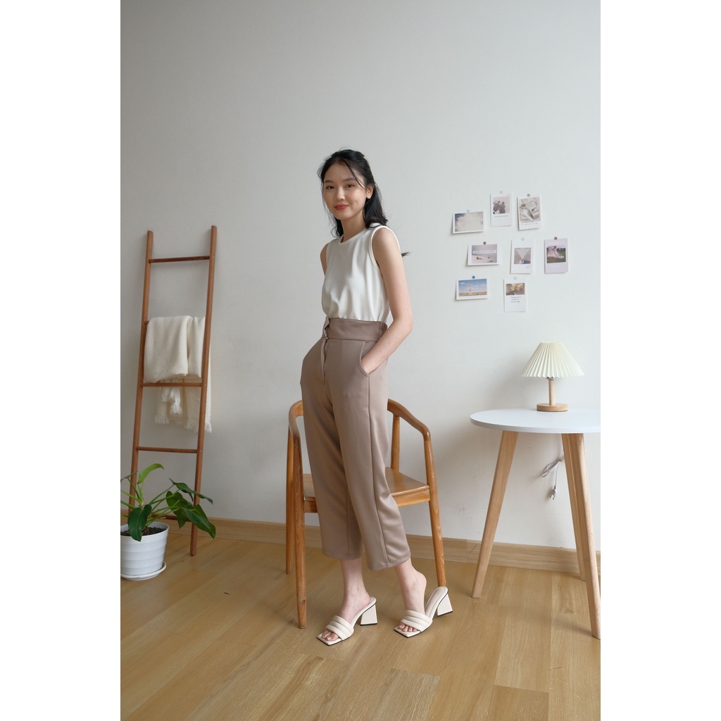 Alisa Crop Pants - Scuba Pants - Crop Celana Wanita - Celana High Waist - Celana Panjang Kantor Wanita - Celana Korea Wanita - Celana Formal / Casual - Petite Friendly