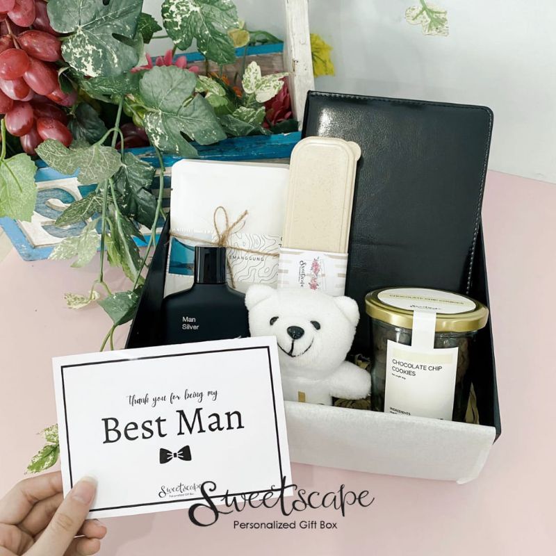 

Gift Box Package 231-Paket Hampers 231 - Hadiah Ultah Untuk Pacar