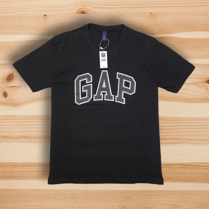 gap black t shirt