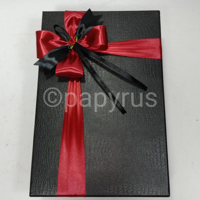 

Papyrus 20X30 Tinggi 20Cm Kotak Kado Gift Box Tokotaraka94