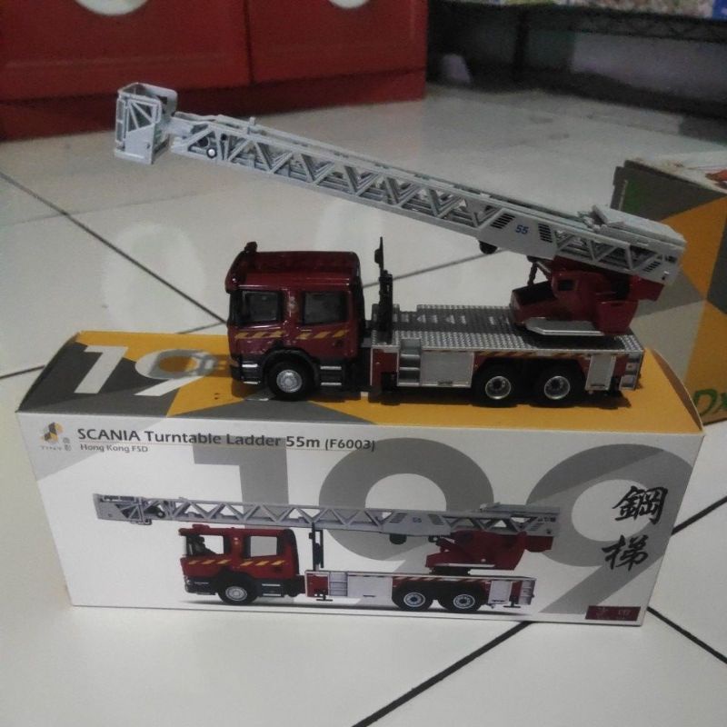 diecast truck Scania ladder pemadam kebakaran bahan besi