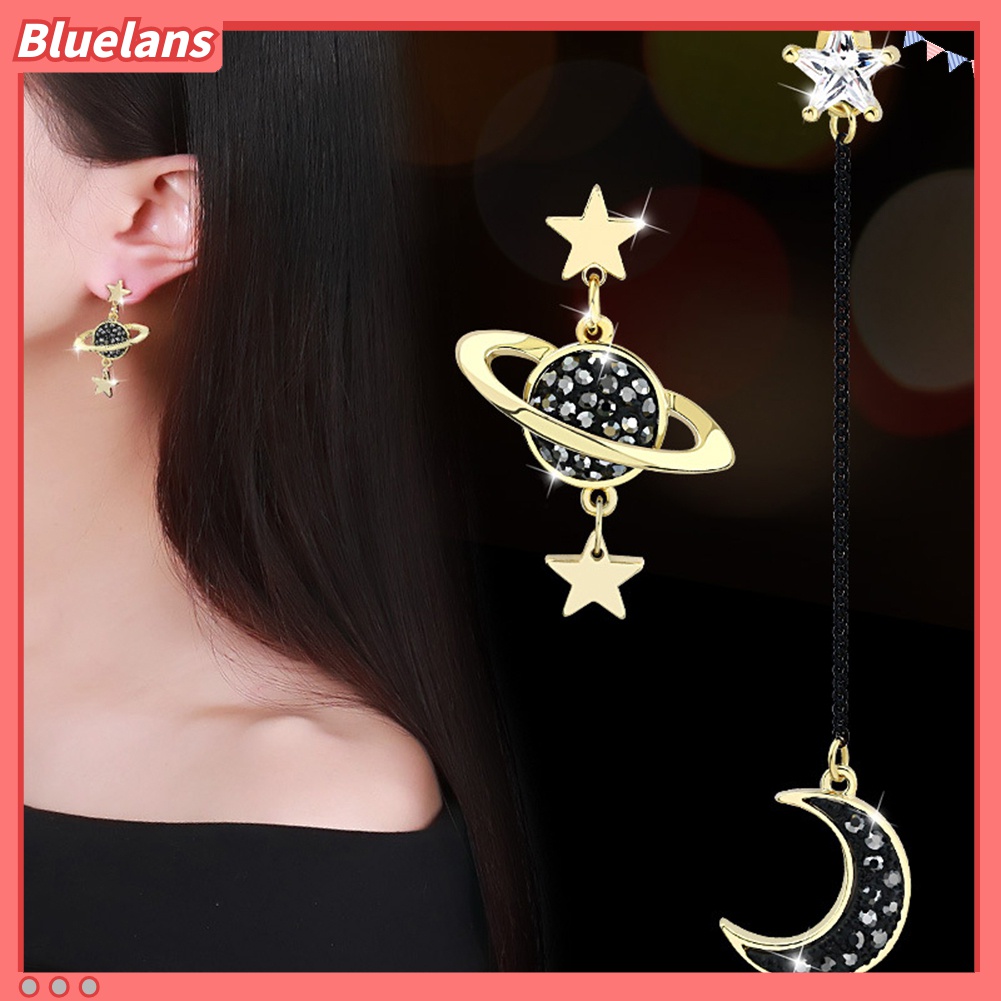 Anting Stud Asimetris Bentuk Bulan Bintang Aksen Berlian Imitasi Untuk Wanita