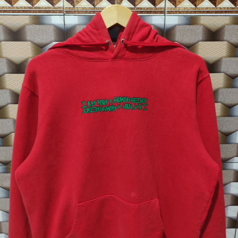 Hoodie IAM NOT HUMAN BEING