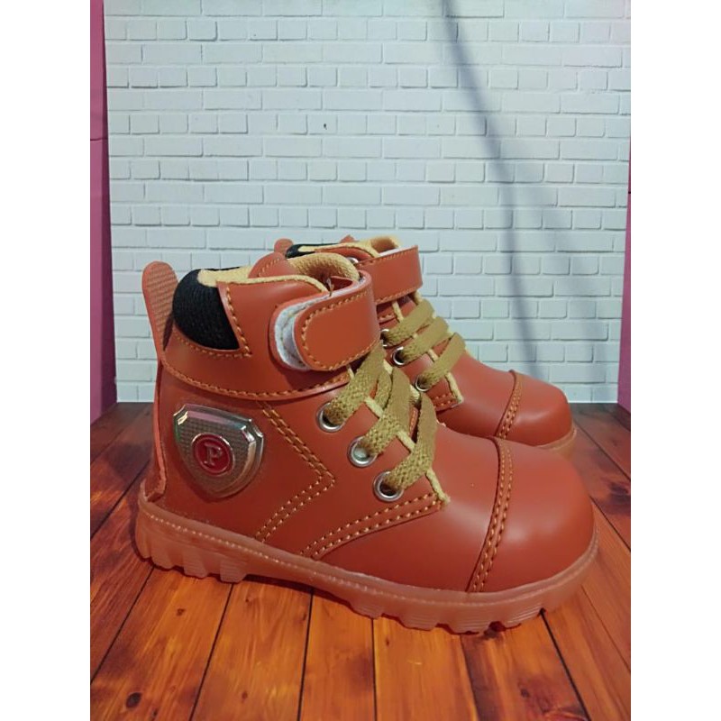 Sepatu Boot Anak Laki Laki model tali perkat vareasi tameng/Sepatu Anak Laki Laki