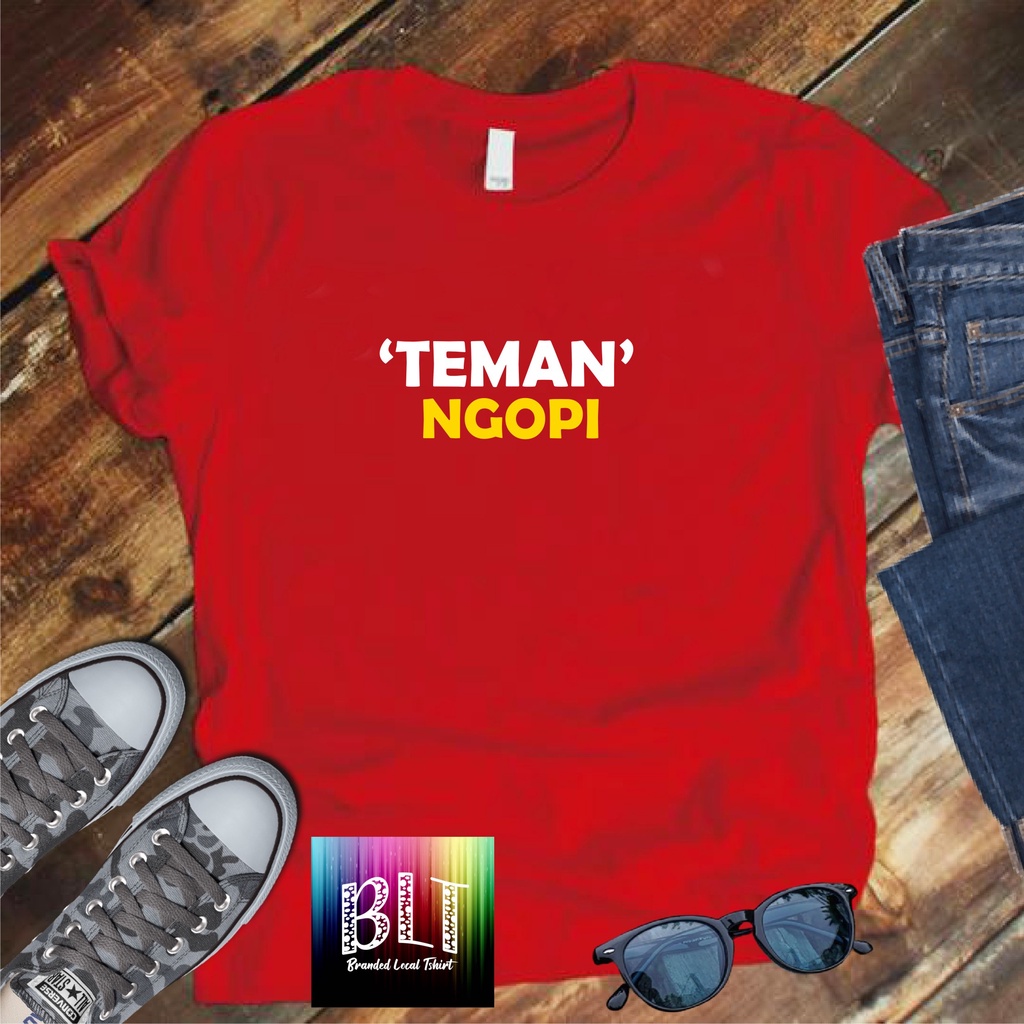 COD/KAOS TEMAN NGOPI 2 WARNA/KAOS TERLARIS KUALTAS TERJAMIN/KAOS PRIA DISTRO HIT/KAOS BANDUNG/KAOS KEREN/KAOS MURAH//KAOS DISTRO/KAOS BERGAMBARKAOS DISTRO/KAOS PRIA DAN WANITA/KAOS KATA KATA LUCU/KAOS VIRAL/KAOS PROMO