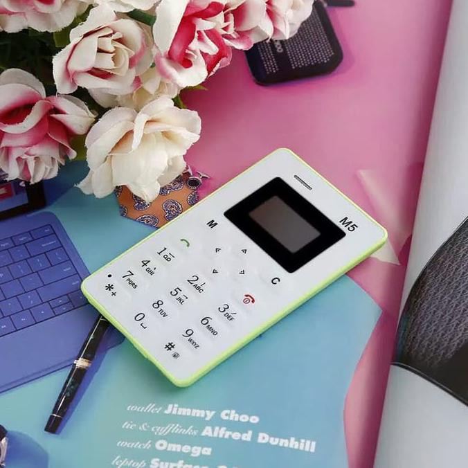 Barang Berkualitas AIEK M5 - Mini Card Phone - Seukuran Kartu ATM BARANG BAGUS