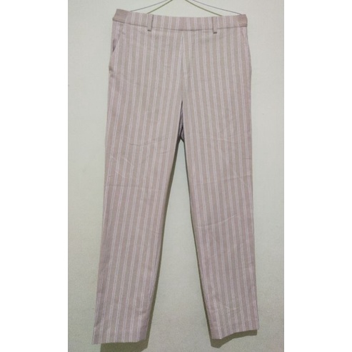 preloved Celana wanita Salur bergaris asli brand UNIQLO like New