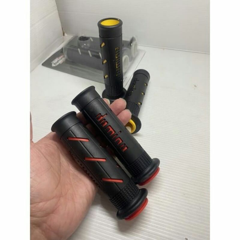 HANDGRIP DOMINO HANDGRIP MOTOR VARIASI DOMINO GARIS UNIVERSAL