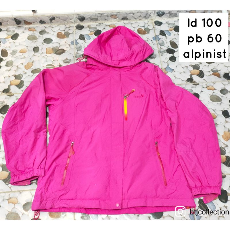 jaket outdoor  cewek / jaket running /jaket mendaki
