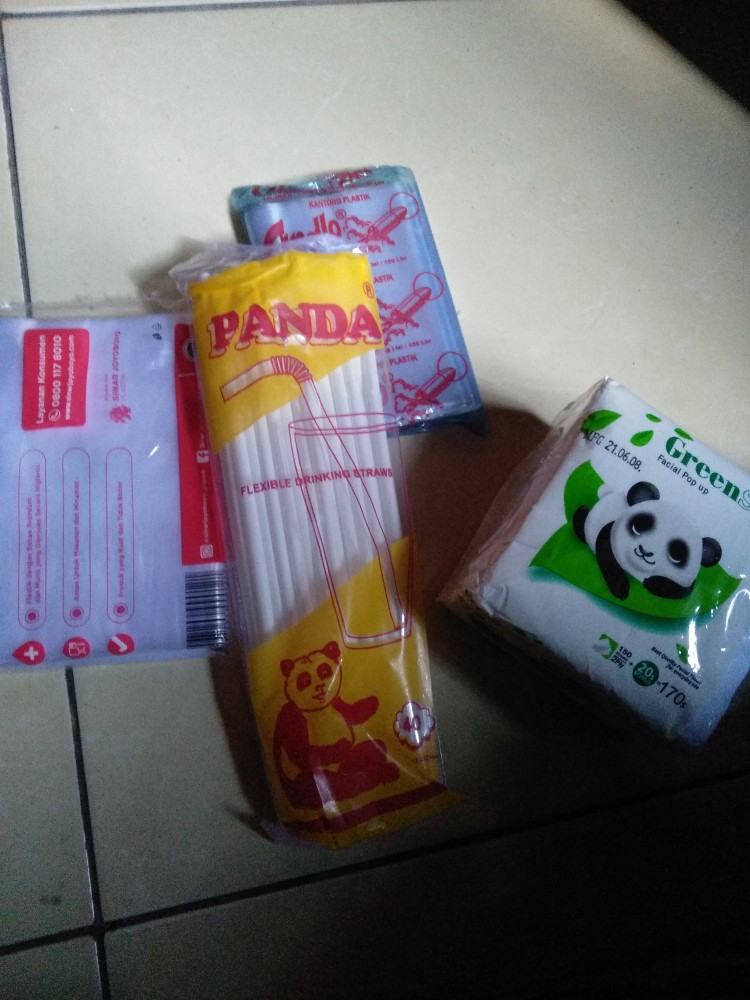 Sedotan Putih Bengkok Cap Panda