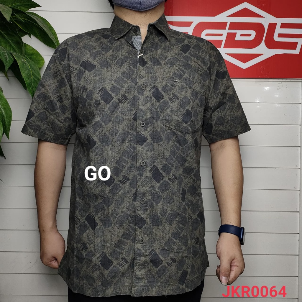 gof CDL By (CARDINAL) Pakaian Pria Kemeja Hem Casual Reguler Lengan Pendek Kotak Garis Original