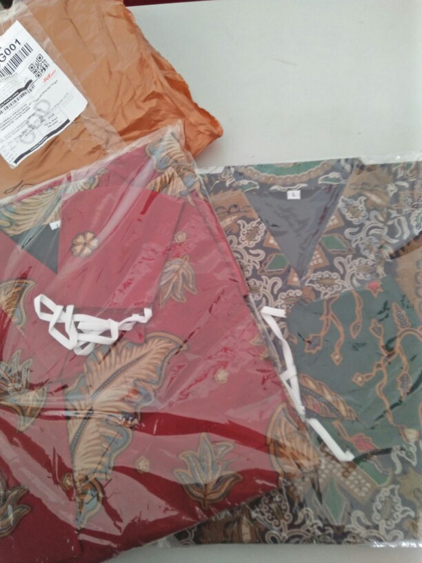 Batik Pria Lapis Furing Katun Primisima Batik Solo Godongan Merah