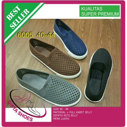 jelly shoes sepatu pria luofu karet import slip on 6005 40-44