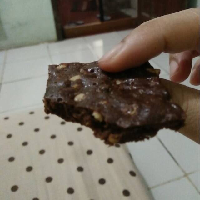 

Brownies kering 100 gram