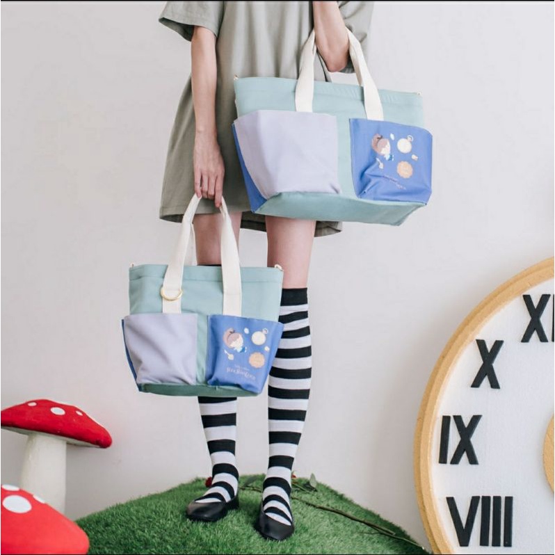 THE OVERTEE X SALLY N PIPER - BEEBOOLAND MERCHANDISE - PARISIAN BLUE BAG SIZE S